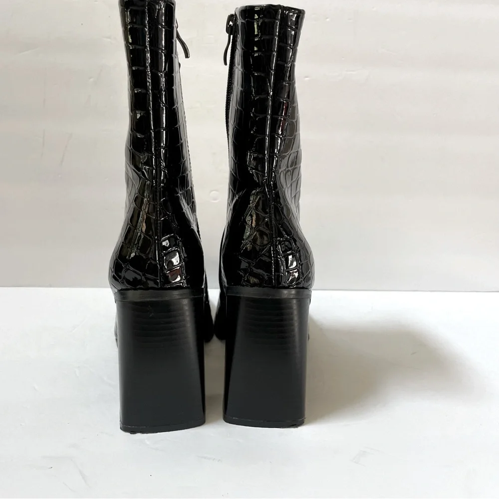 Nasty Gal Faux Leather Black Patent Croc Flared Heeled Ankle Boots Size 8